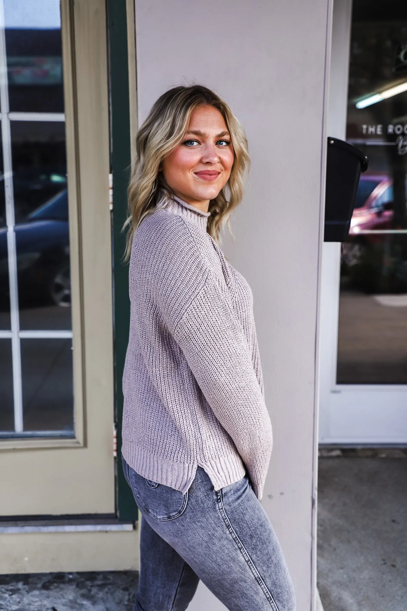 Chunky Mockneck Sweater