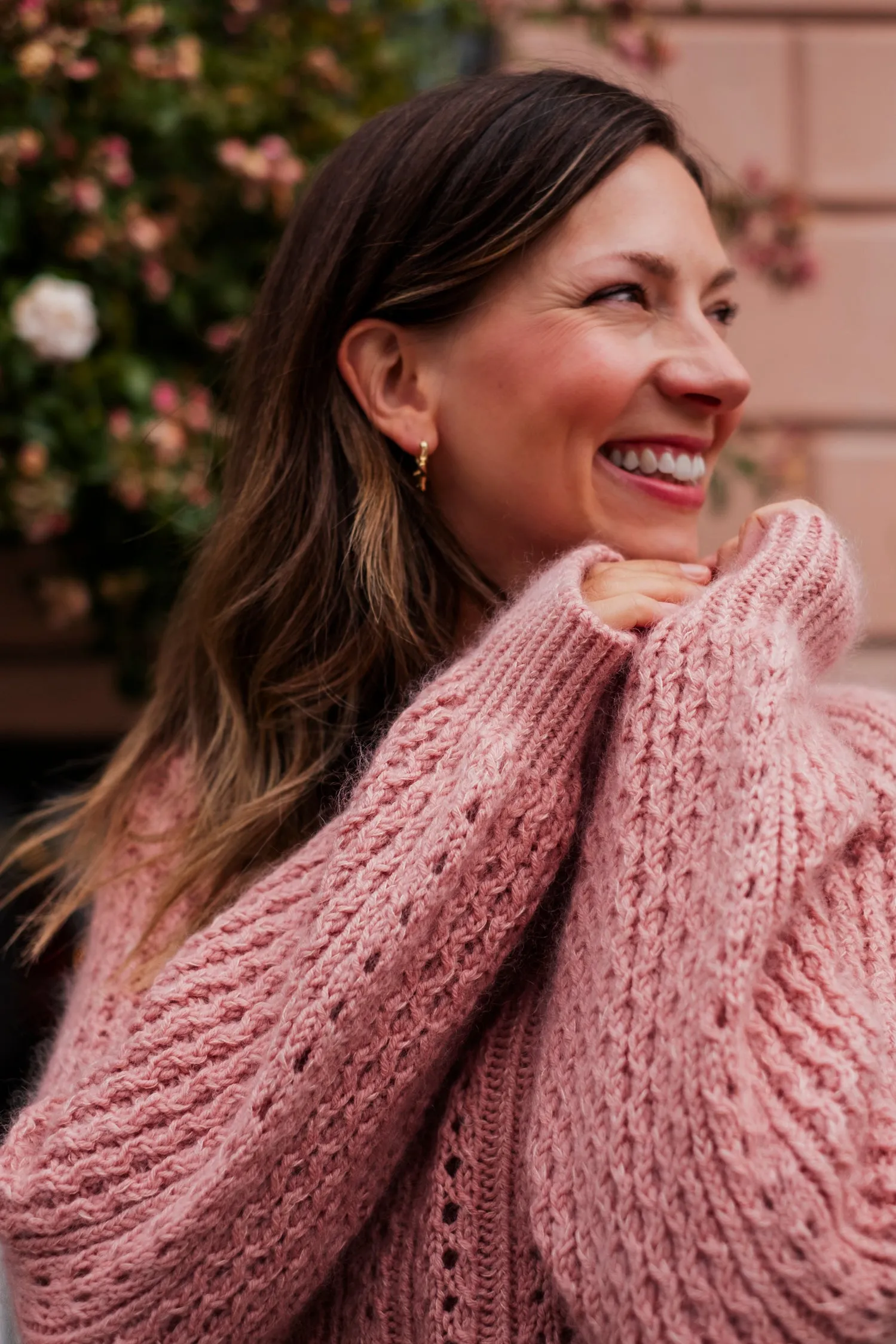 Effortless Knitting Patterns by Kutova Kika: Laine Knits to Wear - English Edition